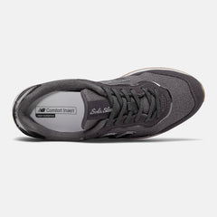 Chalkboard/Black Metallic Sola Sleek / New Balance Women