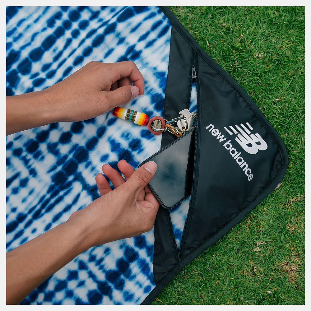 Indigo/White Slowtide X New Balance Camp Blanket / New Balance Women|Men