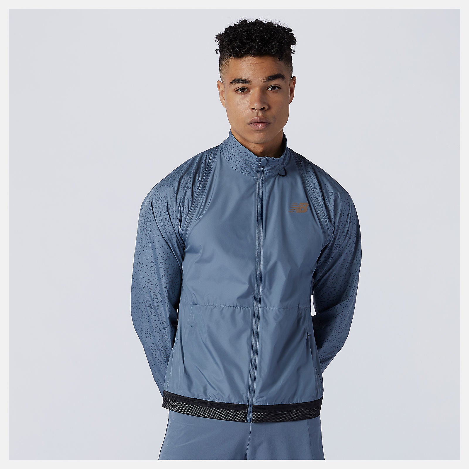 Ocean Grey PMV Portable Jacket / New Balance Men