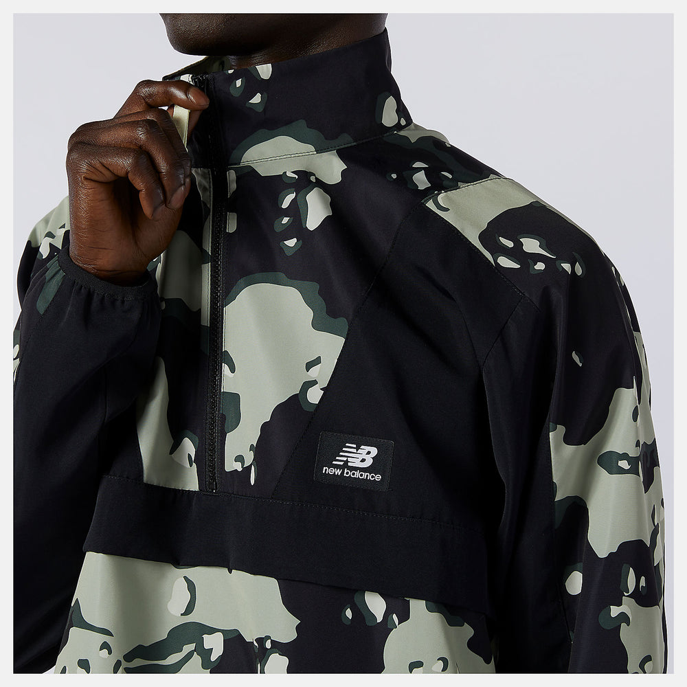 Black/Magnet NB Essentials Camo Anorak / New Balance Men