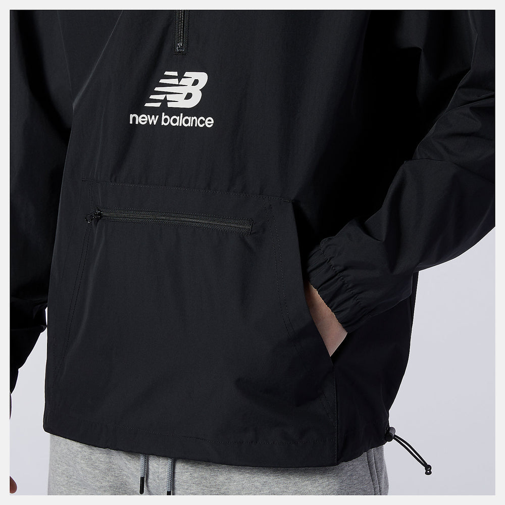 Black NB Essential Anorak / New Balance Women|Men