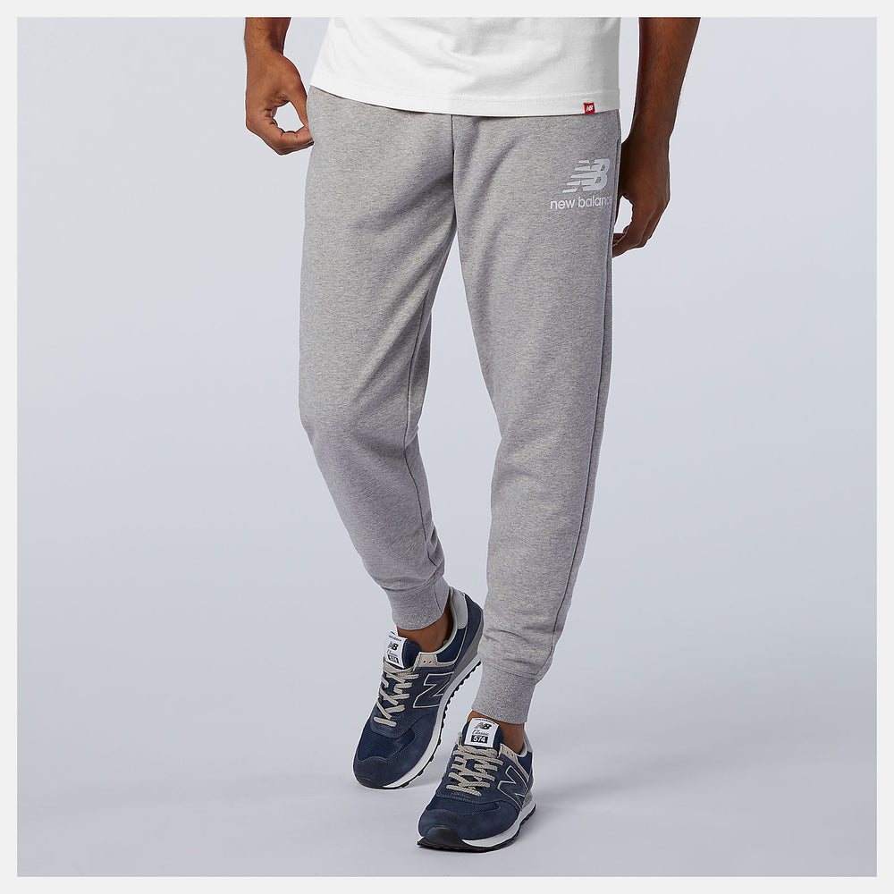 Athletic Grey Essentials Stacked Logo Sweatpant / New Balance Men