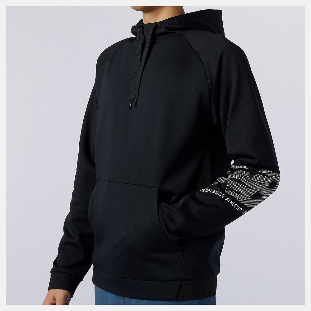 Black Tenacity Fleece Pullover / New Balance Men