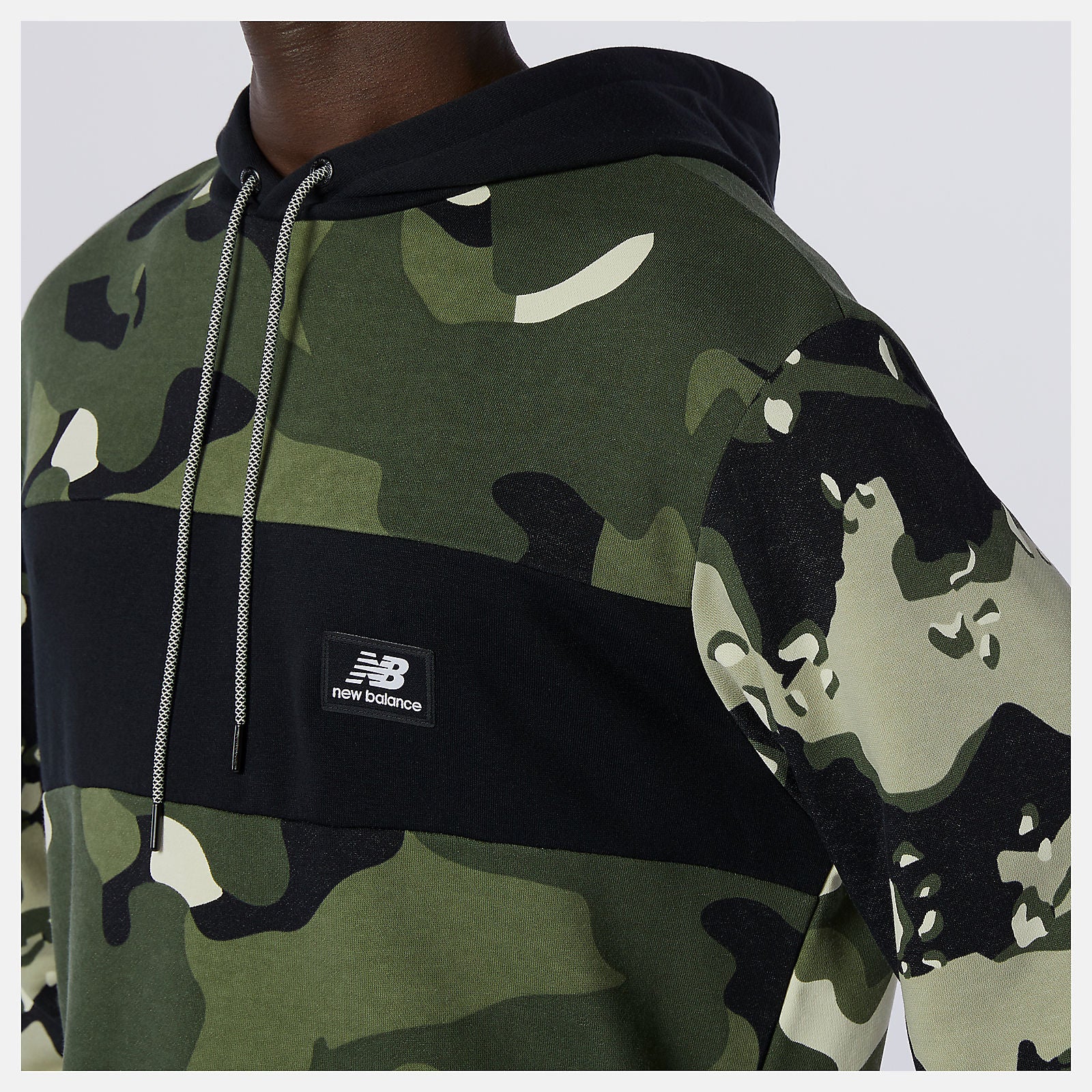 Black/Magnet NB Essentials Fleece Camo Hoodie / New Balance Men