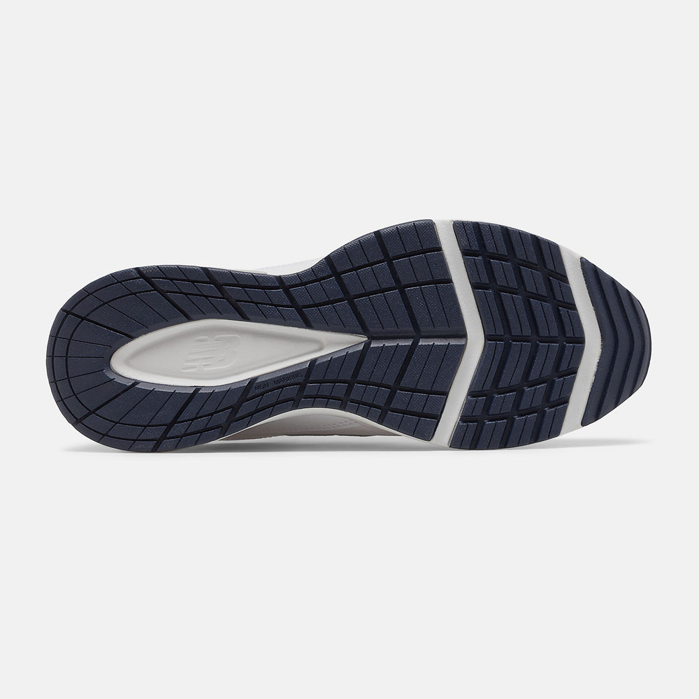White/Navy 608v5 / New Balance Men