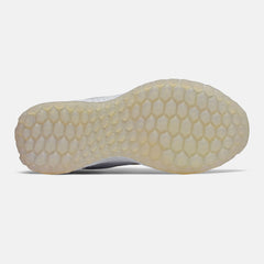 White/Gold Fresh Foam Velo v2 Turf / New Balance Women