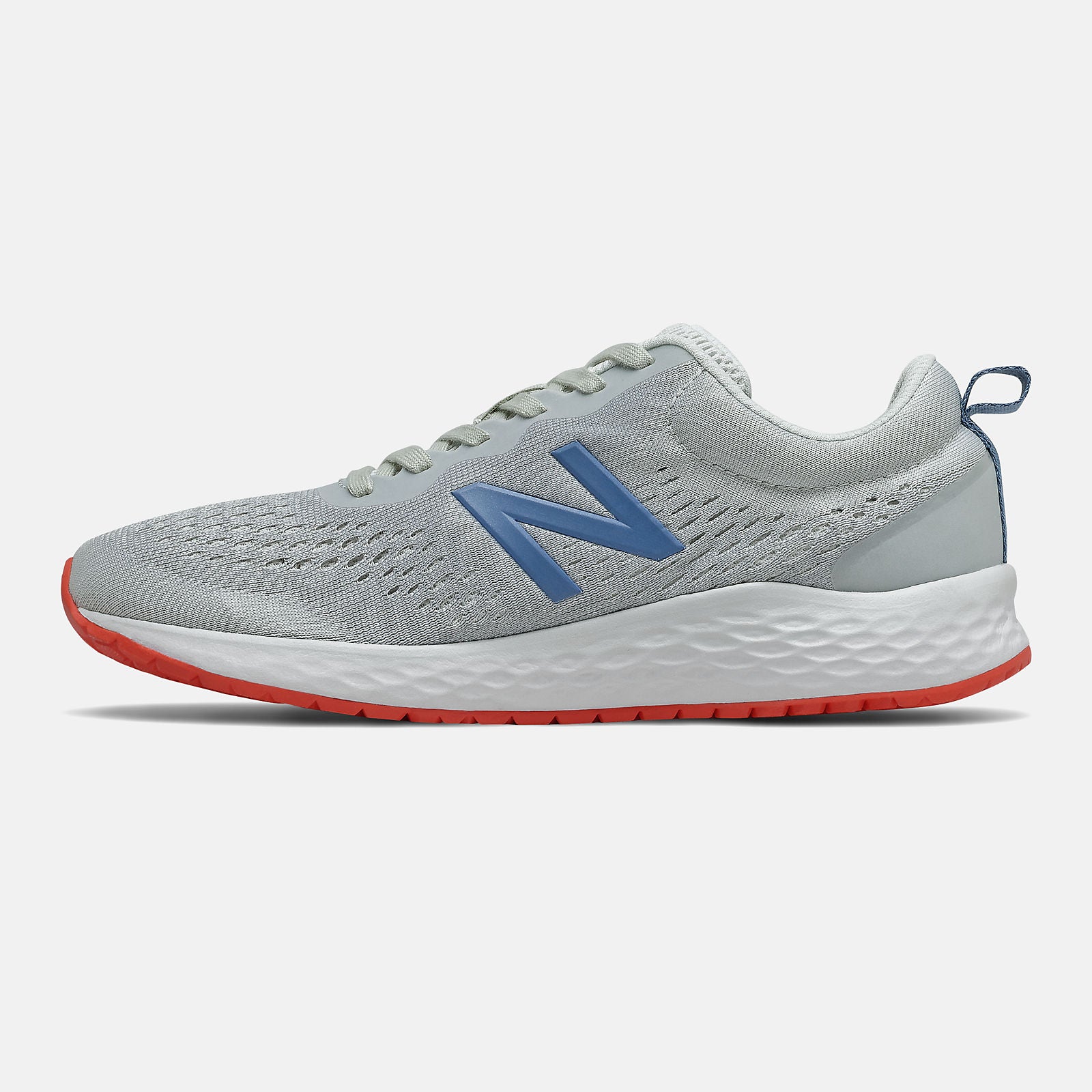 White/Blue Fresh Foam Arishiv3 / New Balance Women