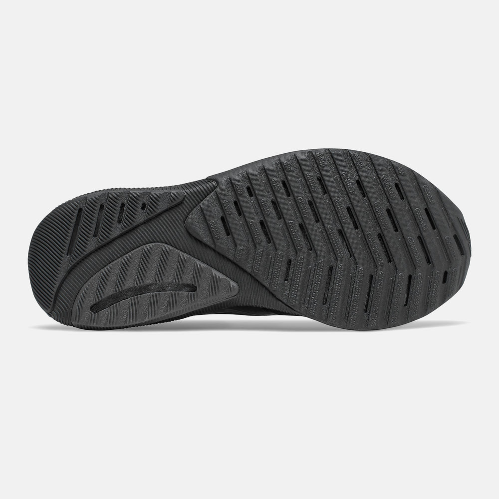 Black FuelCell Propel v2 / New Balance Women