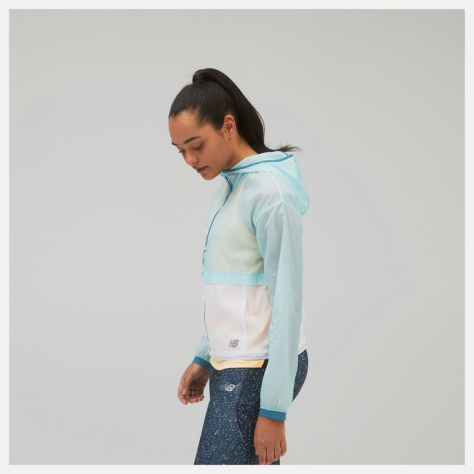 Pale Blue Printed Impact Run Light Pack Jacket / New Balance Women