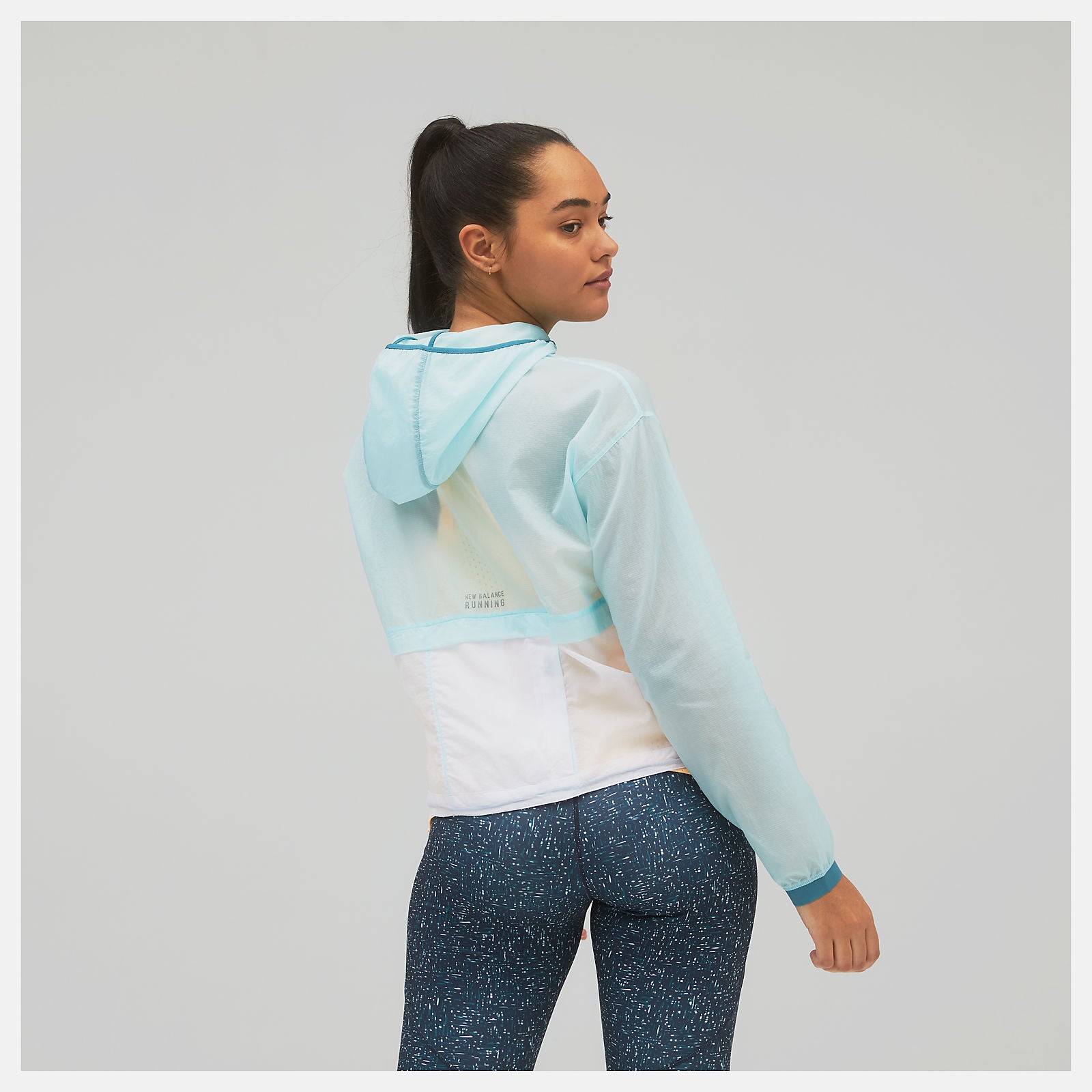 Pale Blue Printed Impact Run Light Pack Jacket / New Balance Women