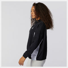 Black NB Essentials Windbreaker Anorak Jacket / New Balance Women