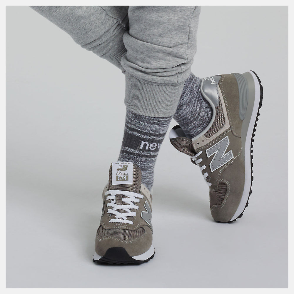 Grey/White 574 Core / New Balance Women