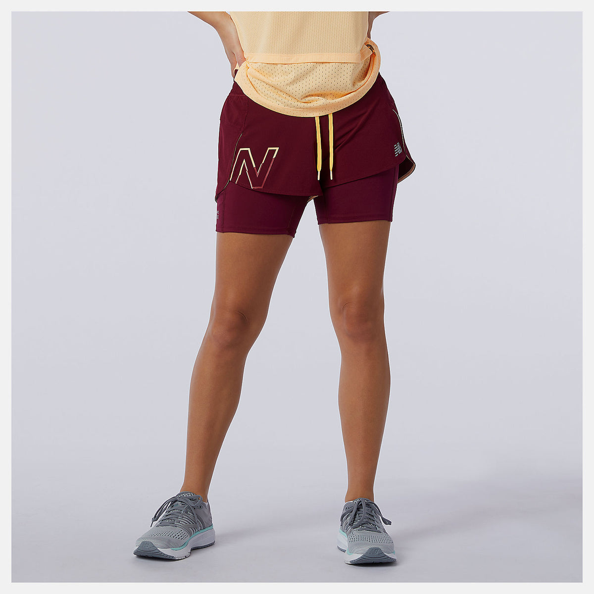 Garnet Printed Impact Run 2 In 1 Short / New Balance Women