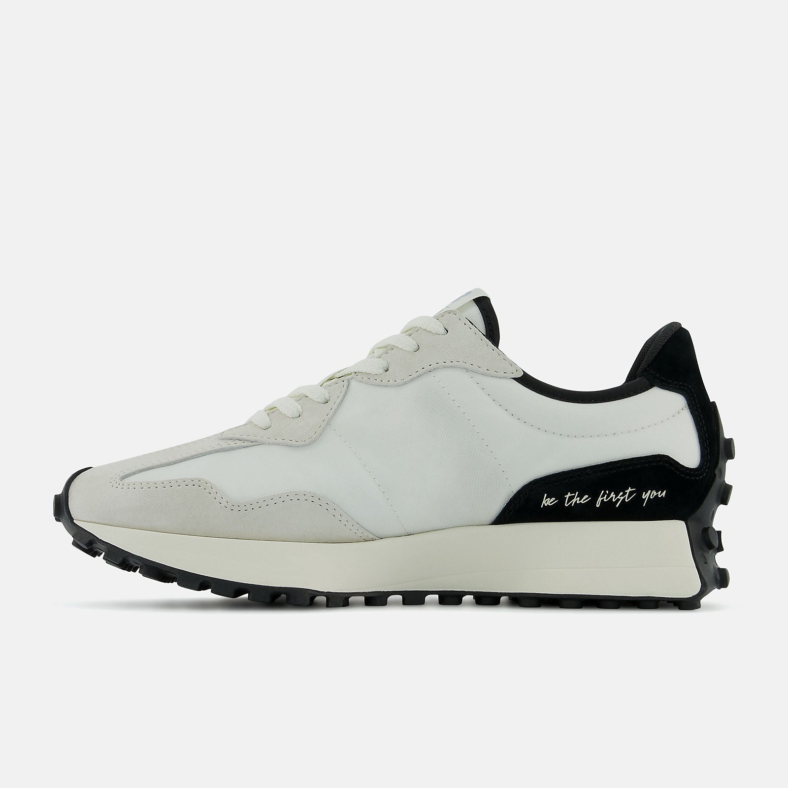 Sea Salt/Black 327 / New Balance Women