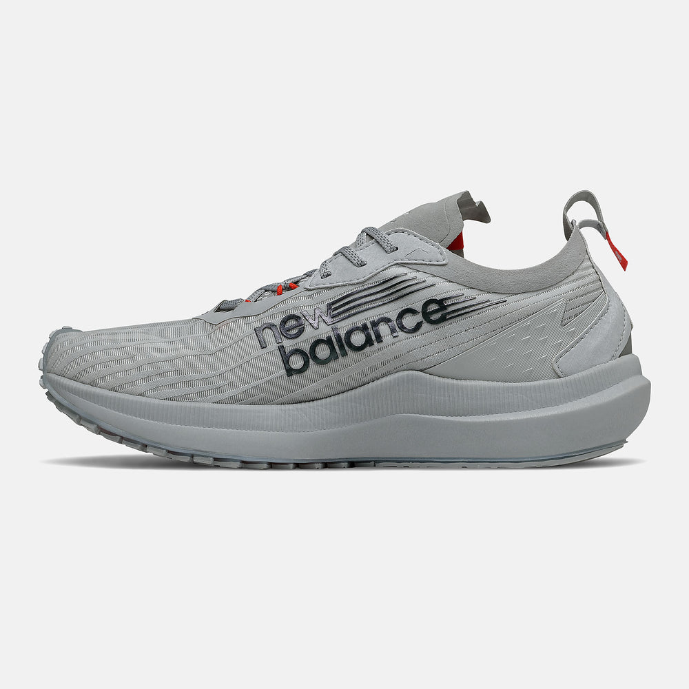Light Aluminum/White and Neo Flame FuelCell Speedrift EnergyStreak / New Balance Women