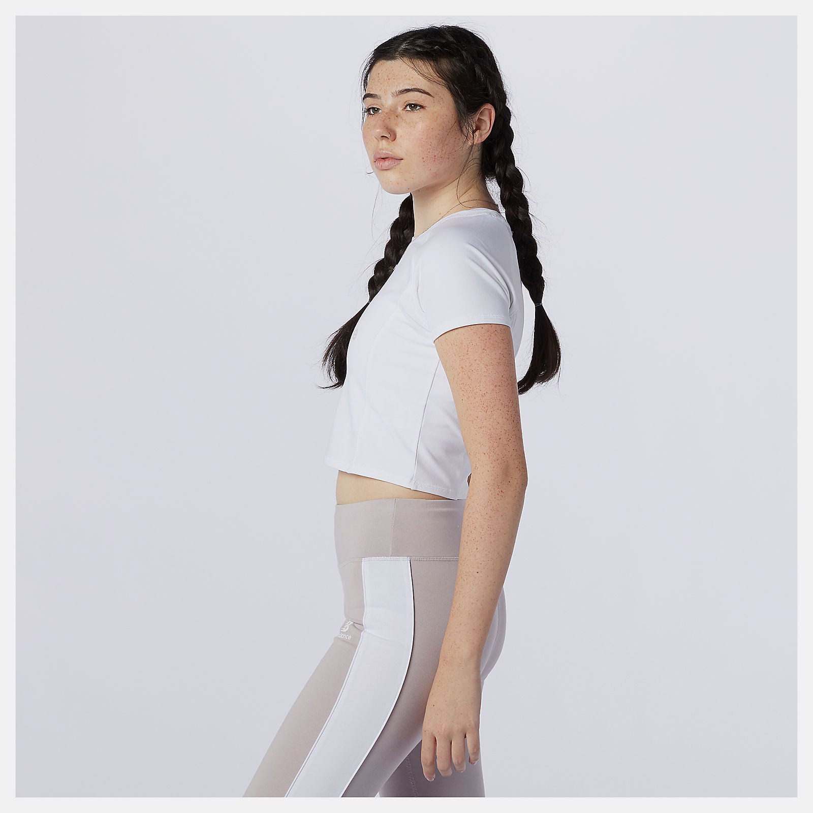 White/Grey NB Athletics Podium Tee / New Balance Women