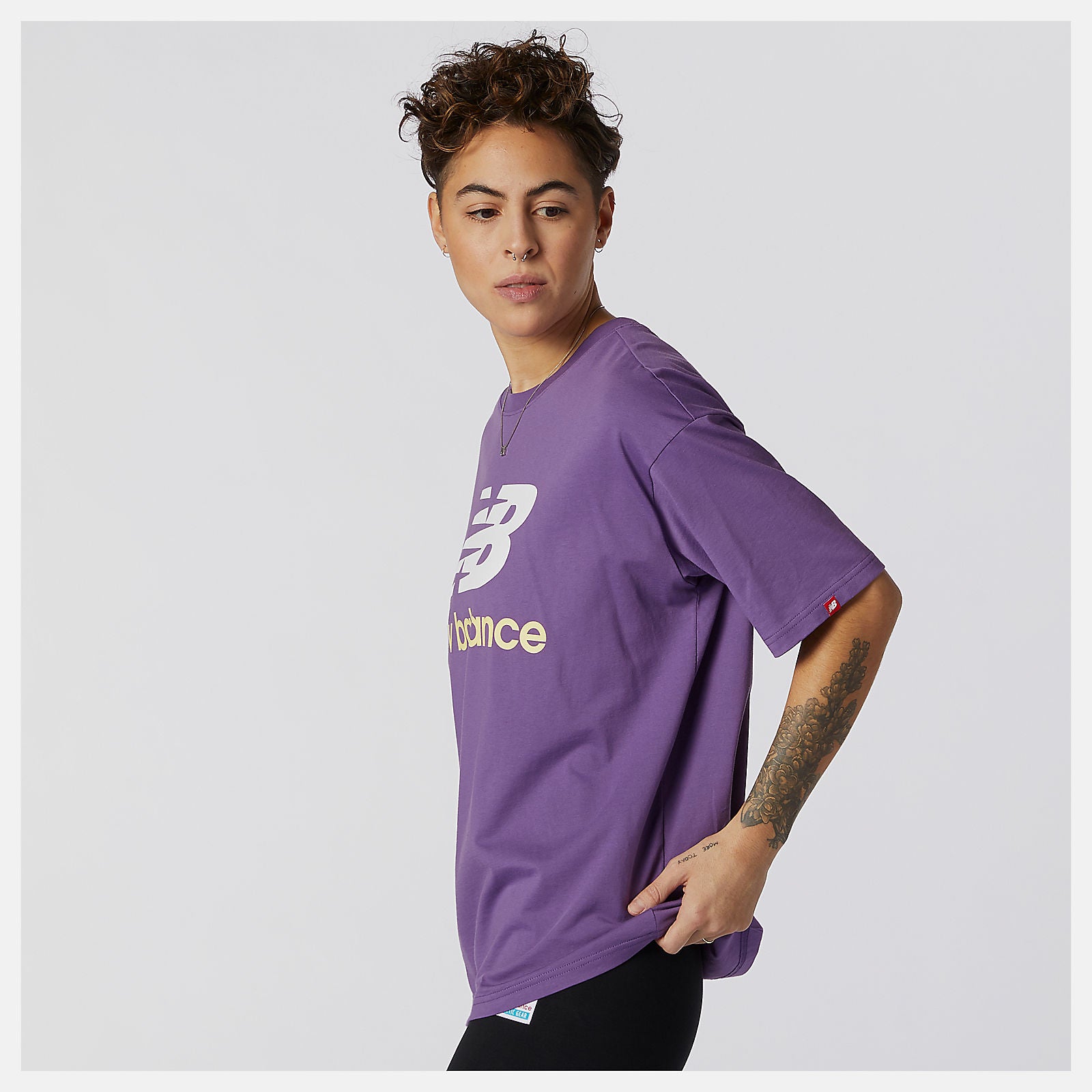 Sour Grape NB Essentials Stacked Logo Tee / New Balance Women