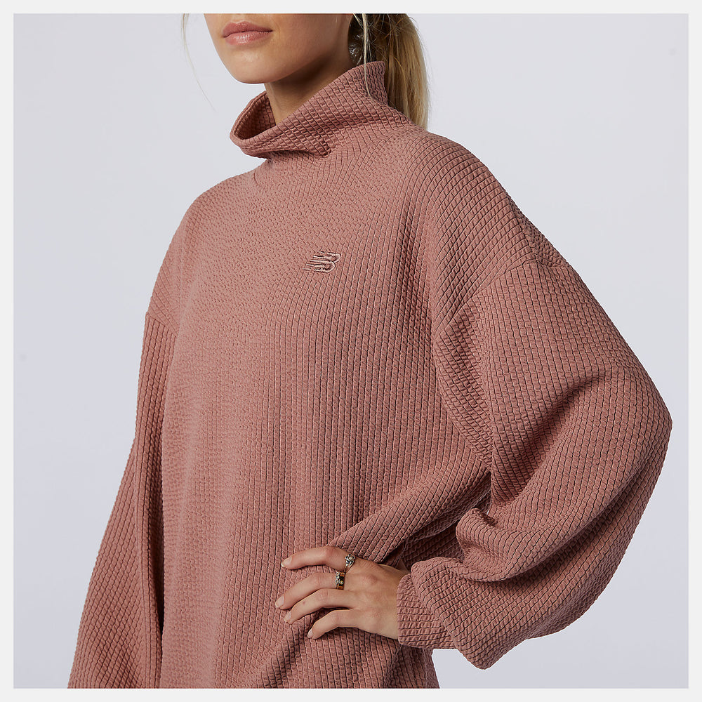Rose Transform Springloft Pullover / New Balance Women