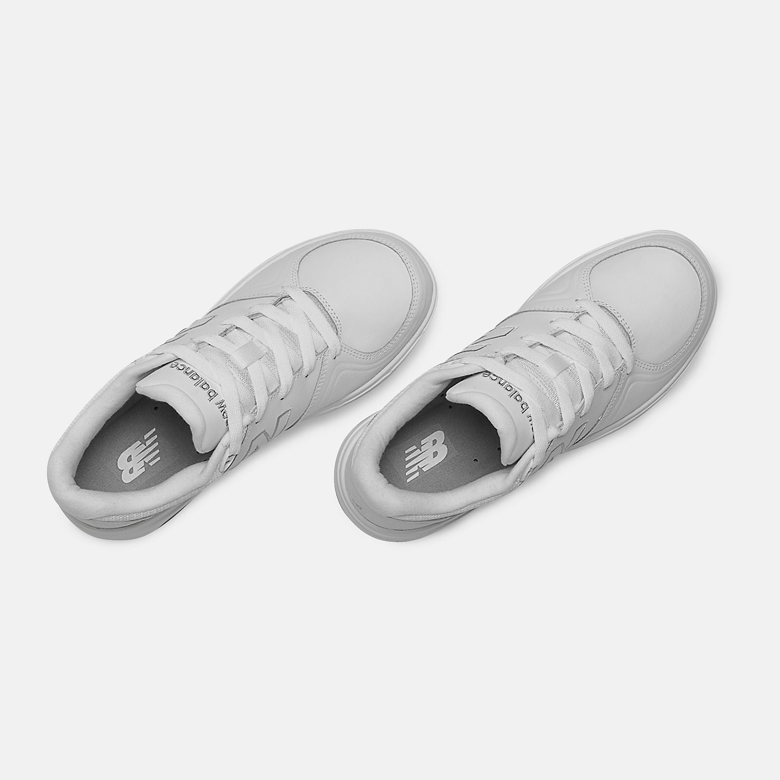 White 813 / New Balance Women